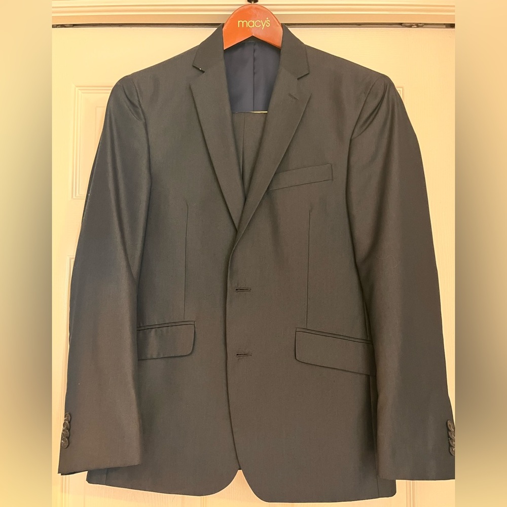 Kenneth Cole Reaction Slim Fit Suit - New